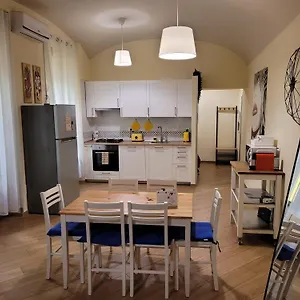 le-piazze-di-roma-home-vaticano.it-romehotels.com/