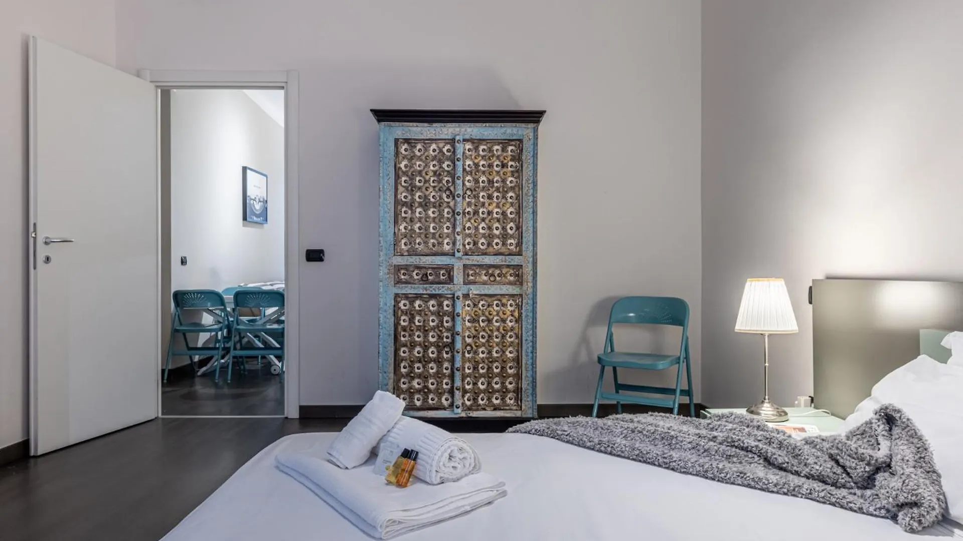 Sant' Ambrogio Flat Daire Milano İtalya