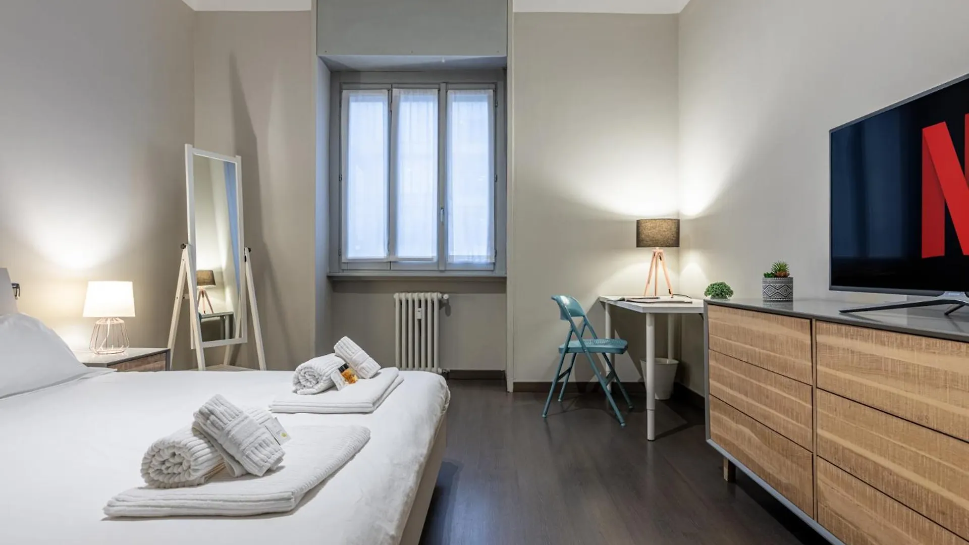 Sant' Ambrogio Flat Apartment Milan Italy